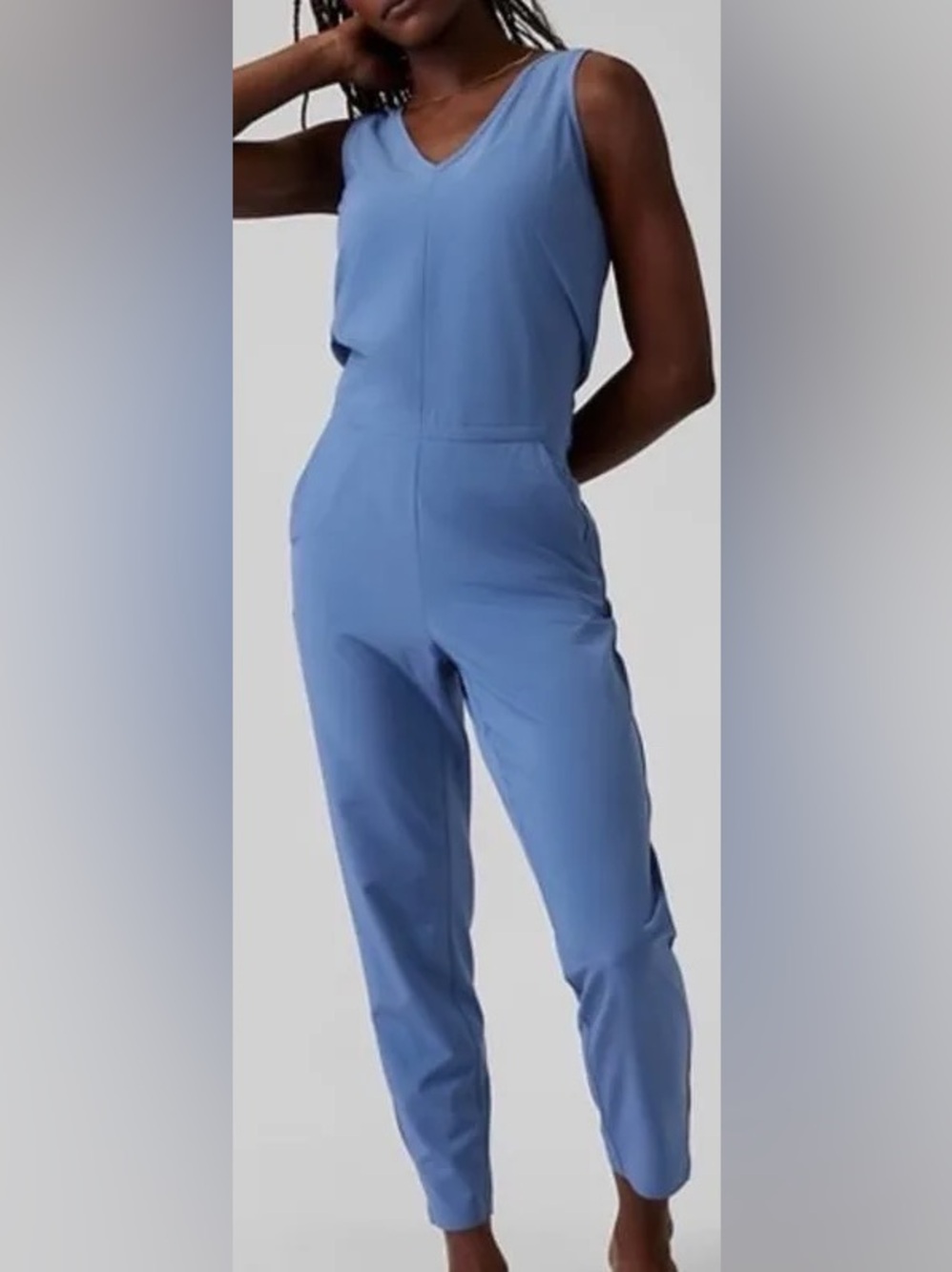 ATHLETA Brooklyn Sleeveless Jumpsuit Cottage Blue V-Neck Crop Activewear Size 8